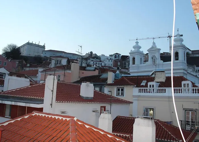 Stylish Lisbon Apartment In Alfama