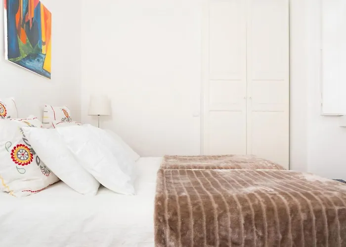 Stylish Lisbon Apartment In Alfama